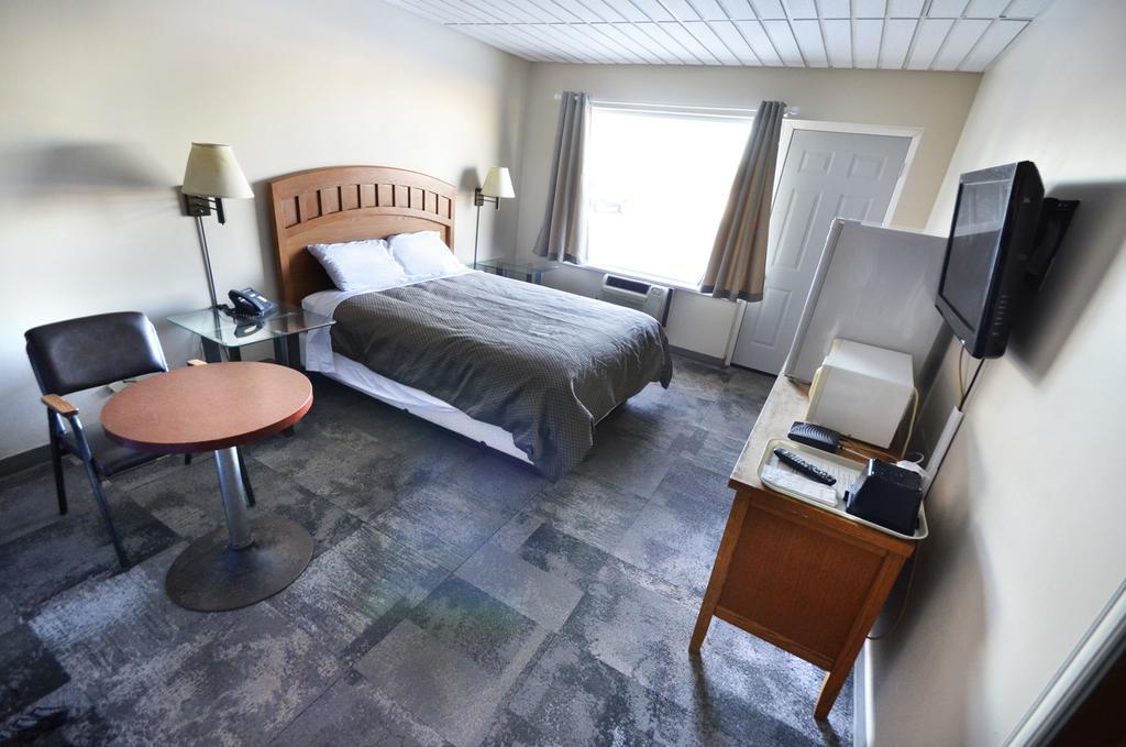 St. Norbert Hotel Уинипег Стая снимка