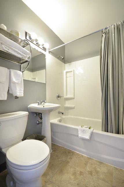 St. Norbert Hotel Уинипег Стая снимка